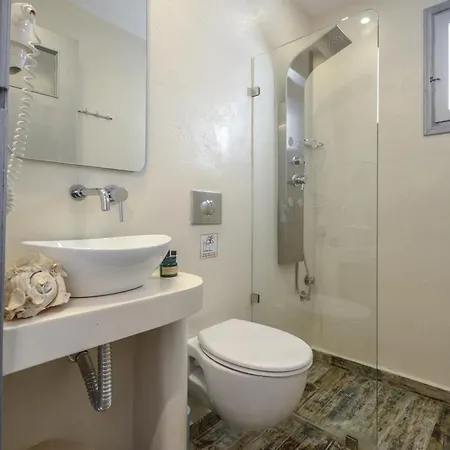 Depis & Apartamento Naxos City