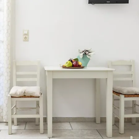 Depis & Apartament Naxos City
